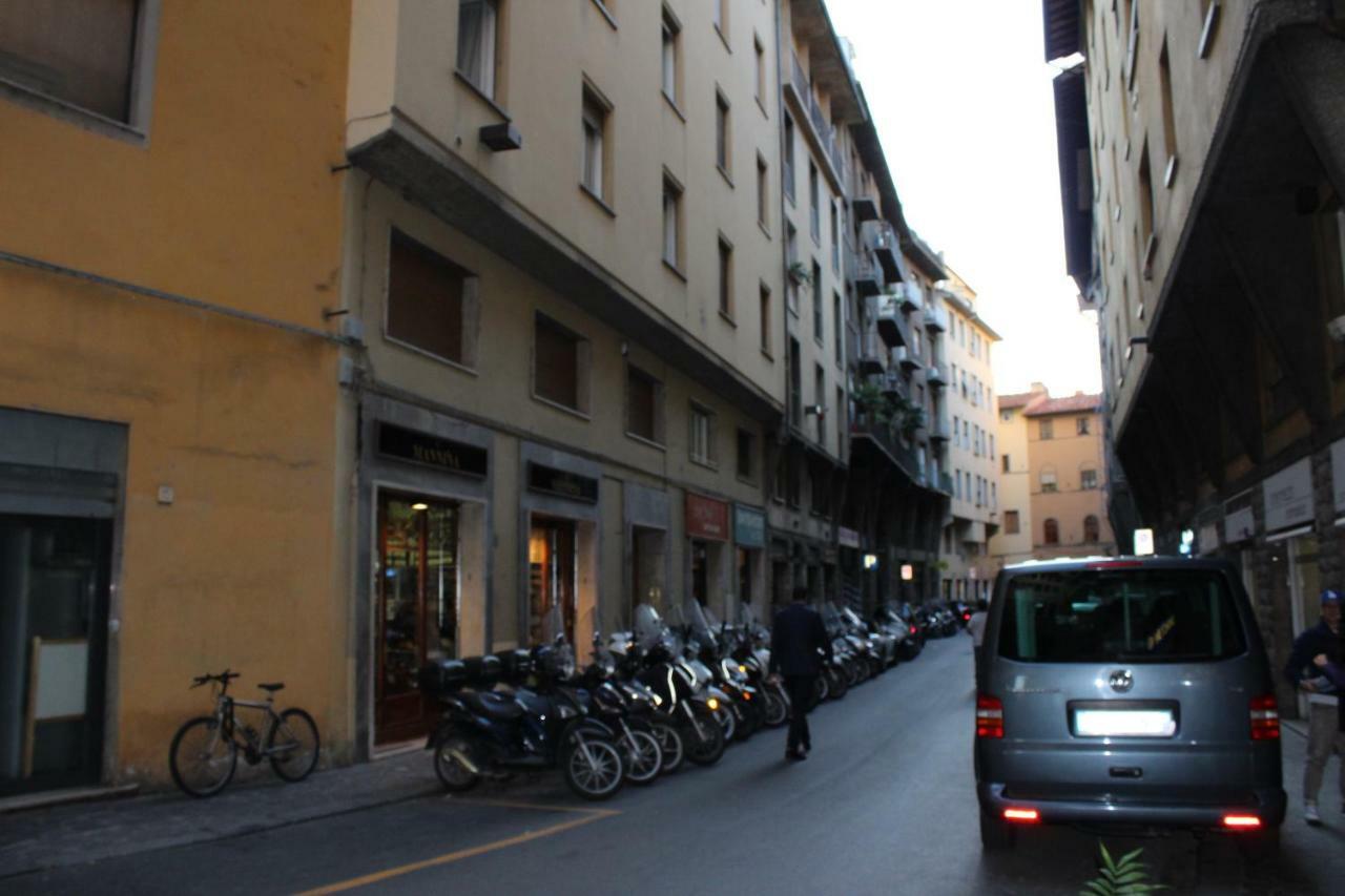 Art Apartment Ponte Vecchio Florença Exterior foto